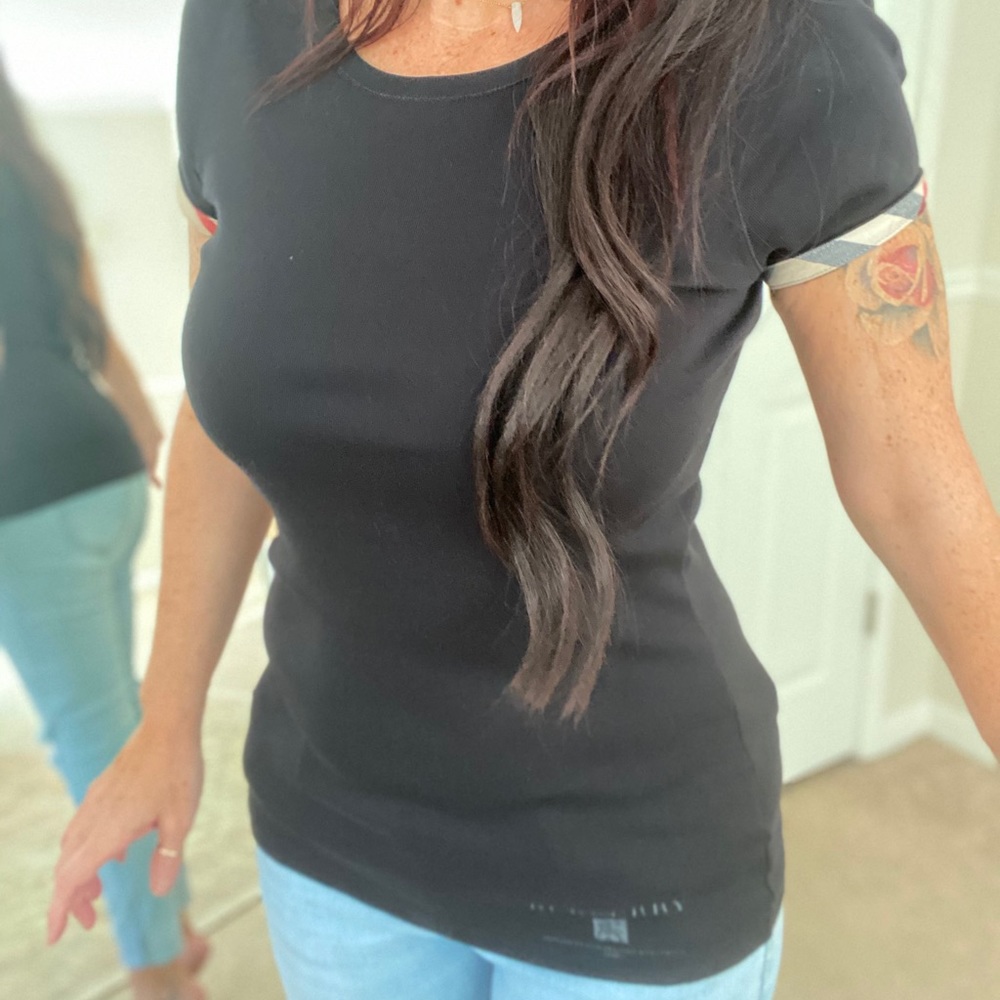 Authentic Burberry crew neck women’s shirt